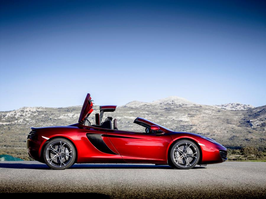  McLaren MP4-12C Spyder 2012 года  (фото 157 из 270)